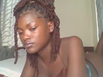 Belle_Bubbles Chaturbate stream image from May 19, 2026