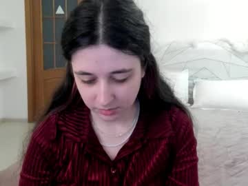 Ginablum Chaturbate stream image from May 19, 2026