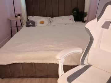Vera_Ross Chaturbate stream image from May 19, 2026