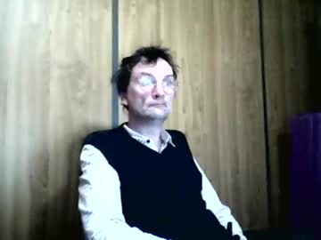 Chsuceuseabeauptiq Chaturbate stream image from May 19, 2026