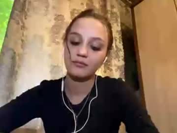 Iolastromain Chaturbate stream image from May 19, 2026