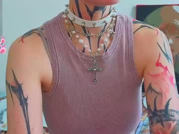Candrivella Chaturbate stream image from May 19, 2026