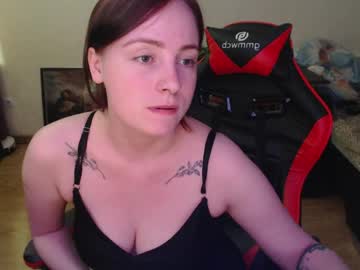 Laralianna Chaturbate stream image from May 19, 2026