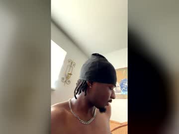 Beend2 Chaturbate stream image from May 19, 2026