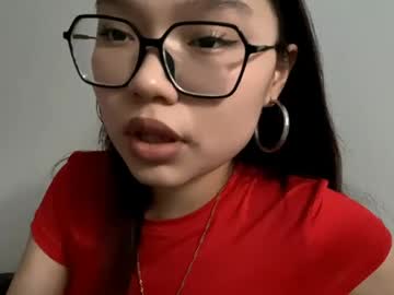 Latoshalawlis Chaturbate stream image from May 19, 2026