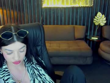 Mia__Mia_18 Chaturbate stream image from May 19, 2026