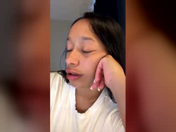 Bignaturalmami Chaturbate stream image from May 19, 2026