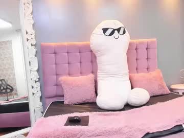 Daliaphillips Chaturbate stream image from May 19, 2026