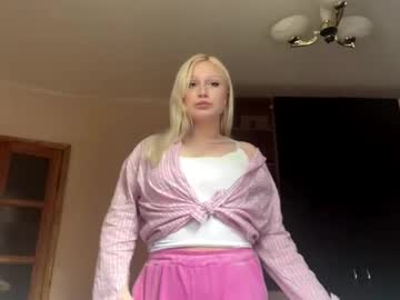 Malisaskovira Chaturbate stream image from May 19, 2026