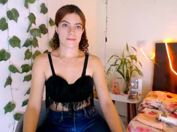 Yemfairymcry Chaturbate stream image from May 19, 2026