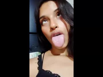 Trendyhot Chaturbate stream image from May 19, 2026