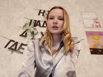 Ginger_Anna_Est Chaturbate stream image from May 19, 2026
