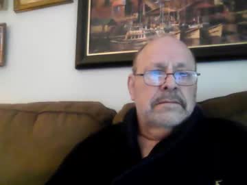 Kfries Chaturbate stream image from May 19, 2026