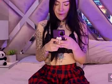 Saratorresxx Chaturbate stream image from May 19, 2026