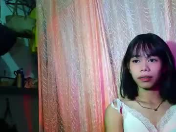Yoursluttyscarlet Chaturbate stream image from May 19, 2026