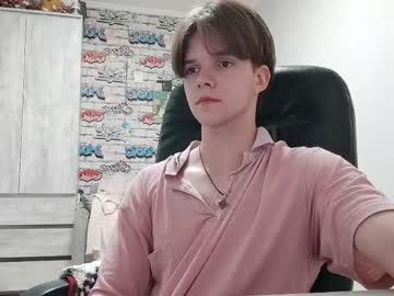 Arcanetracer Chaturbate stream image from May 19, 2026