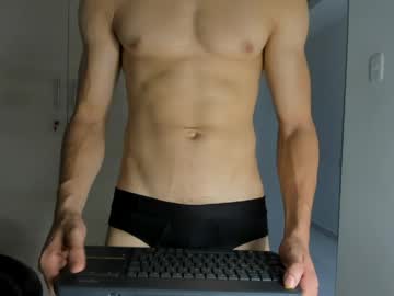 Sola_Enzo Chaturbate stream image from May 19, 2026