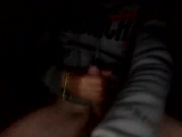 Bigdickdangles472924 Chaturbate stream image from May 19, 2026
