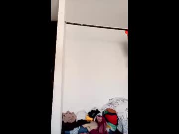 Juliana2044103840 Chaturbate stream image from May 19, 2026