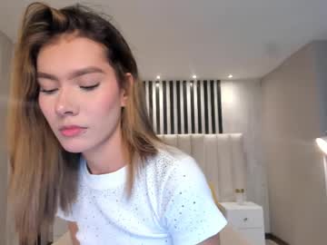 Niasalvatore Chaturbate stream image from May 19, 2026