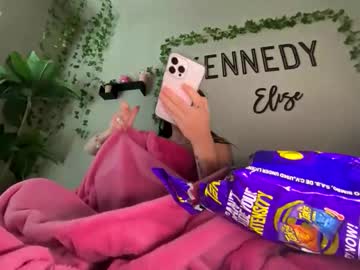 Daisyparkerxo Chaturbate stream image from May 19, 2026