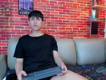 Jhon_Kleinn Chaturbate stream image from May 19, 2026