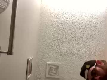 Longjohnson35 Chaturbate stream image from May 19, 2026