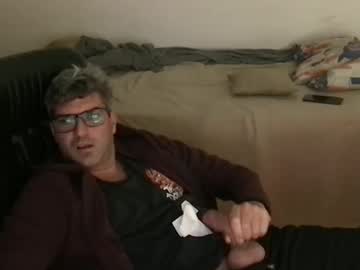 Rousshen Chaturbate stream image from May 19, 2026