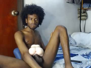Camilo_Cifuentes194794 Chaturbate stream image from May 19, 2026