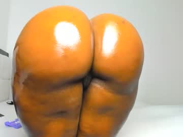 Sexybootydoll Chaturbate stream image from May 19, 2026
