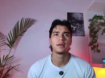 Andypalmerr Chaturbate stream image from May 19, 2026