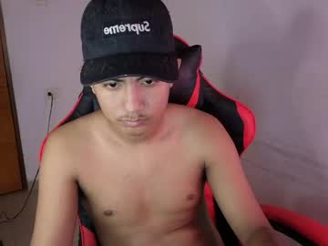 Darknigthx Chaturbate stream image from May 19, 2026