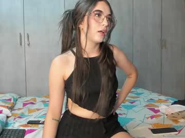 Minty151 Chaturbate stream image from May 19, 2026