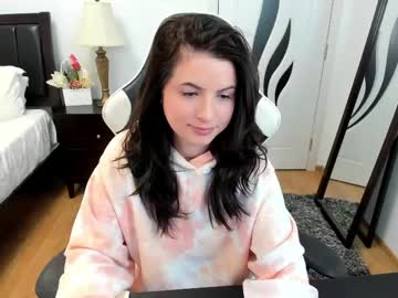 Amypure Chaturbate stream image from May 20, 2026
