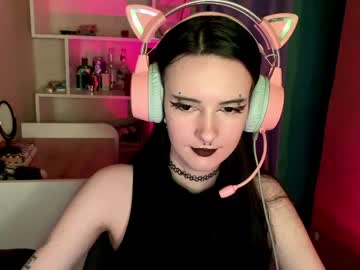 Eunabiddlecome Chaturbate stream image from May 20, 2026