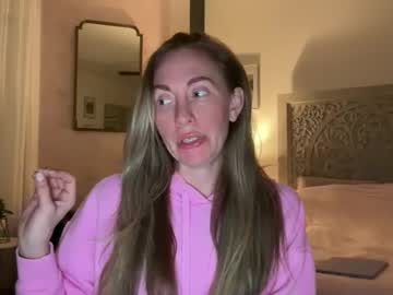 Sarahgiroux86 Chaturbate stream image from May 20, 2026