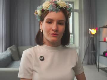 Astridotis Chaturbate stream image from May 20, 2026