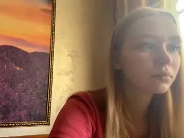 Cherryleija Chaturbate stream image from May 20, 2026
