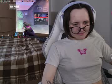 Luna_Loveeee Chaturbate stream image from May 20, 2026