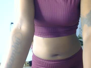 Skyy_Brown Chaturbate stream image from May 20, 2026