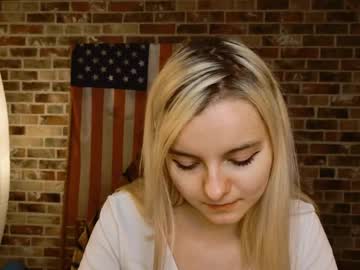 Angelabunny_ Chaturbate stream image from May 20, 2026