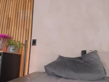 Honeyhot69__ Chaturbate stream image from May 20, 2026