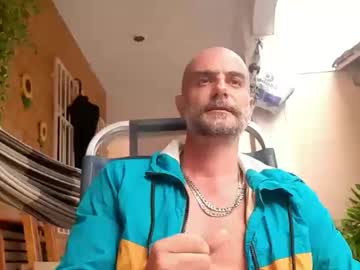 Recoromanello Chaturbate stream image from May 20, 2026