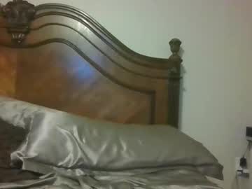 Longdsmeag Chaturbate stream image from May 20, 2026