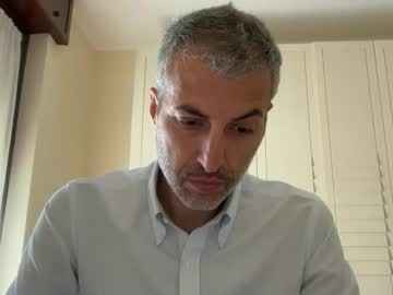 Manager82 Chaturbate stream image from May 20, 2026