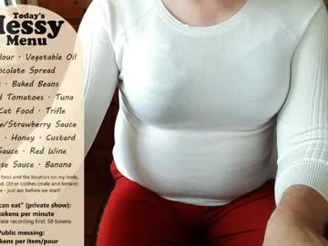 Messyxdresser Chaturbate stream image from May 20, 2026
