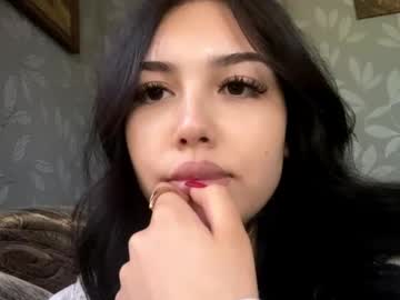 Sandichoinski Chaturbate stream image from May 20, 2026