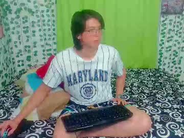 Andy_Gray01 Chaturbate stream image from May 20, 2026