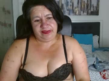 Evelin_12_ stream image from May 20, 2026