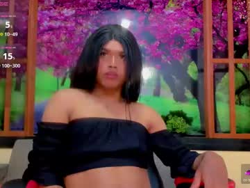 Guinevere_Lux Chaturbate stream image from May 20, 2026
